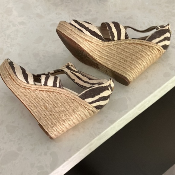 Cute Safari, Michael Kors wedges tan, brown striped - Picture 4 of 6